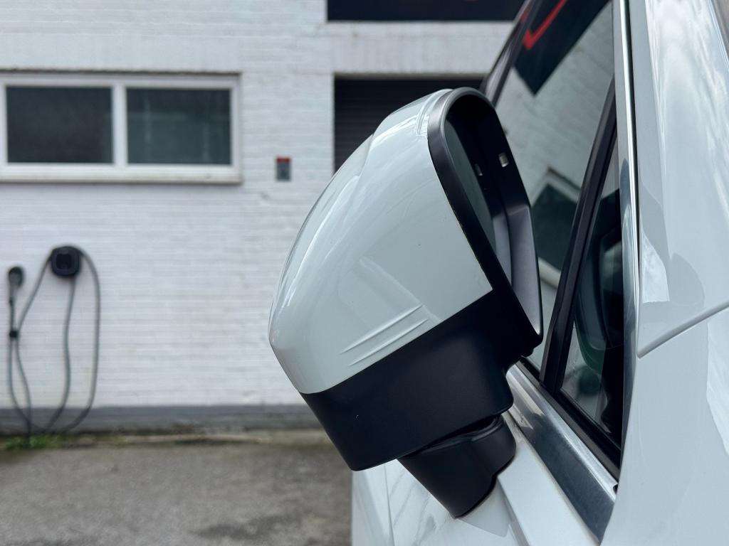 2018 VOLKSWAGEN TIGUAN 2018 VOLKSWAGEN TIGUAN