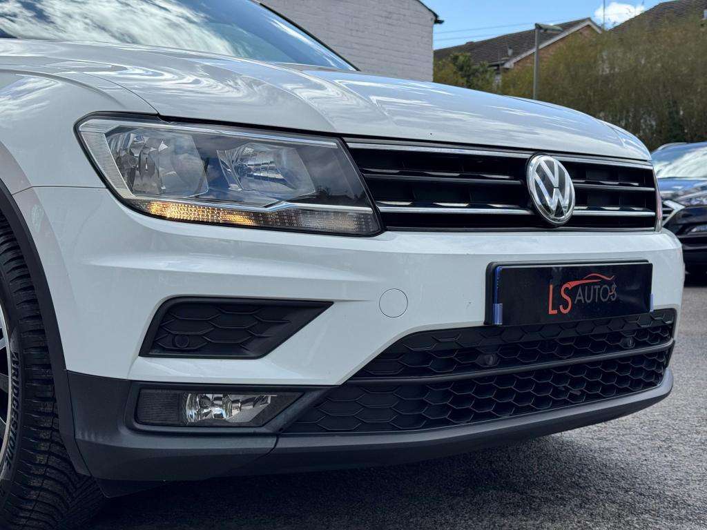 2018 VOLKSWAGEN TIGUAN 2018 VOLKSWAGEN TIGUAN