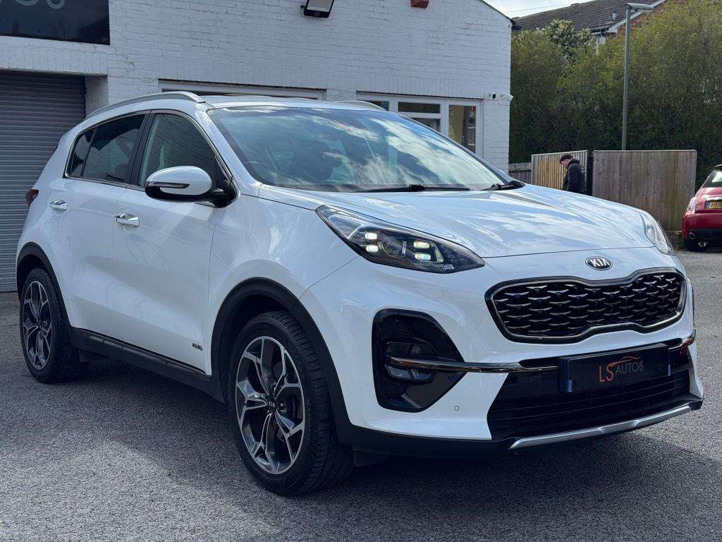 A 2019 KIA SPORTAGE 1.6 T-GDi GT-Line SUV 5dr Petrol DCT AWD Euro 6 (s A 2019 KIA SPORTAGE 1.6 T-GDi GT-Line SUV 5dr Petrol DCT AWD Euro 6 (s