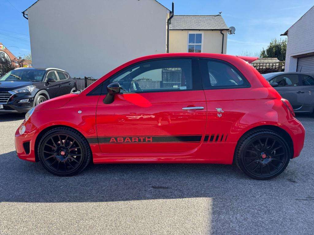 2018 ABARTH 595 2018 ABARTH 595
