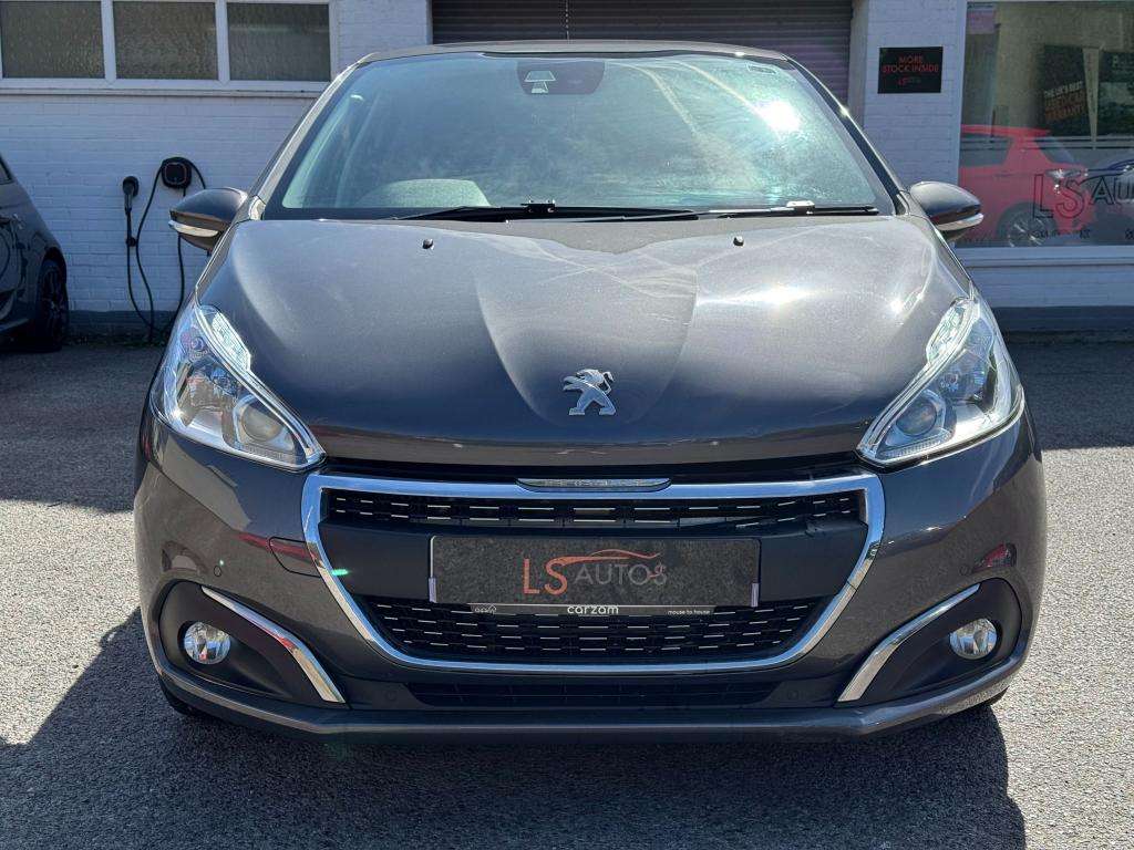 2019 PEUGEOT 208 2019 PEUGEOT 208