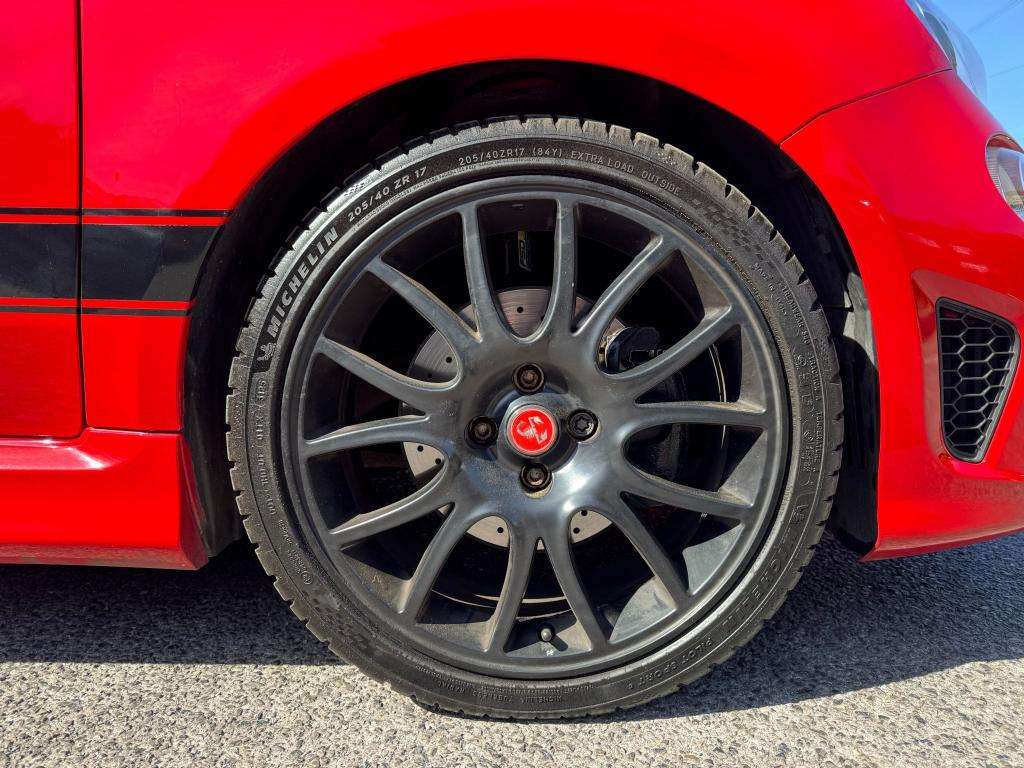 2018 ABARTH 595 2018 ABARTH 595