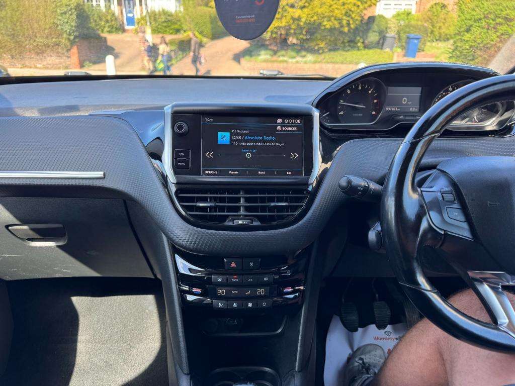 2019 PEUGEOT 208 2019 PEUGEOT 208