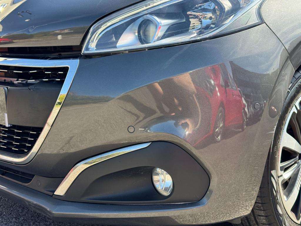 2019 PEUGEOT 208 2019 PEUGEOT 208