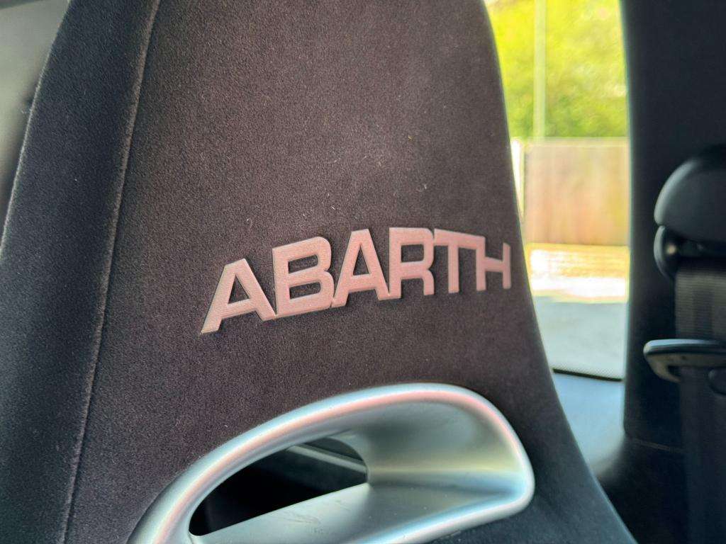 2018 ABARTH 595 2018 ABARTH 595