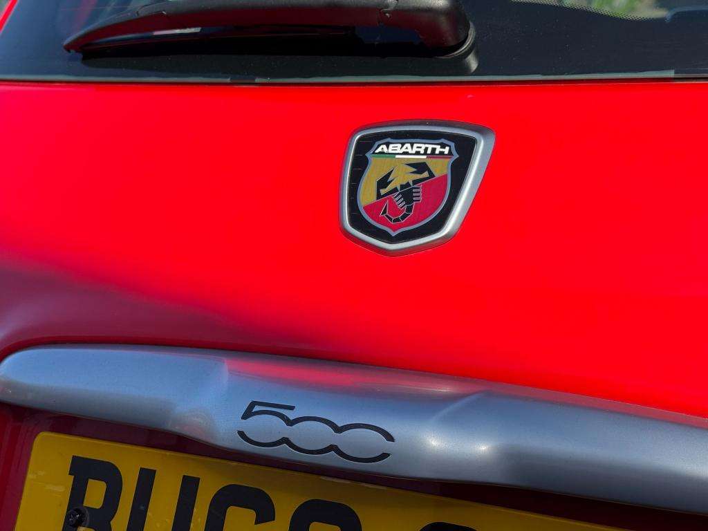 2018 ABARTH 595 2018 ABARTH 595