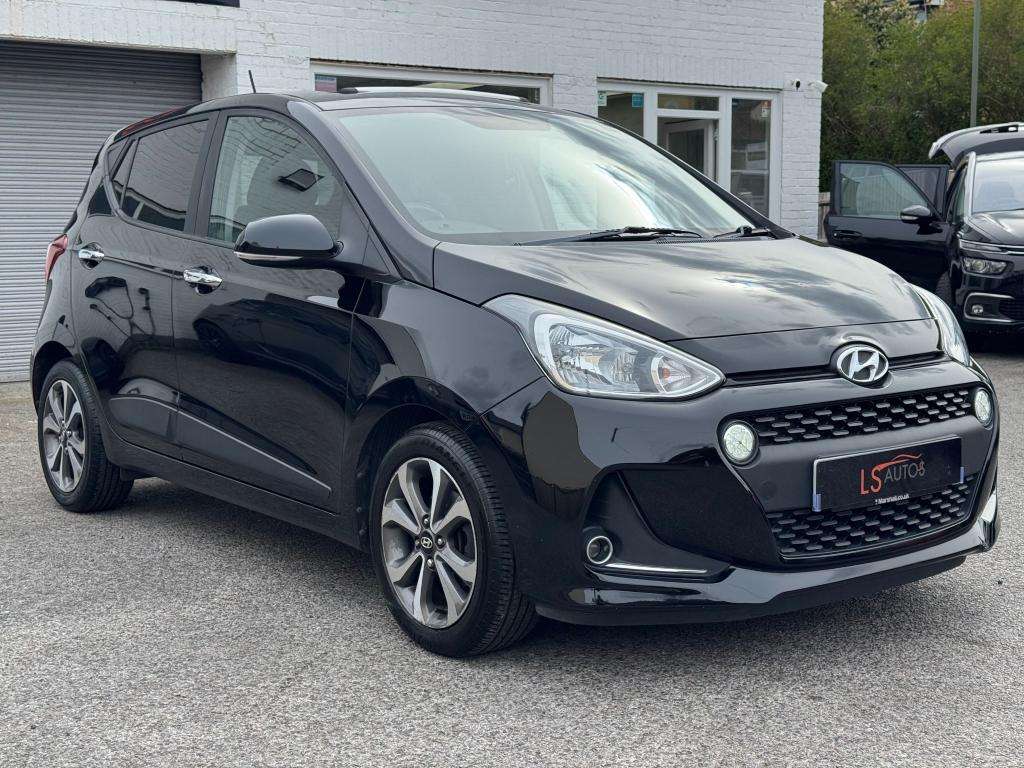 A 2018 HYUNDAI I10 1.2 Premium SE Hatchback 5dr Petrol Manual Euro 6 A 2018 HYUNDAI I10 1.2 Premium SE Hatchback 5dr Petrol Manual Euro 6