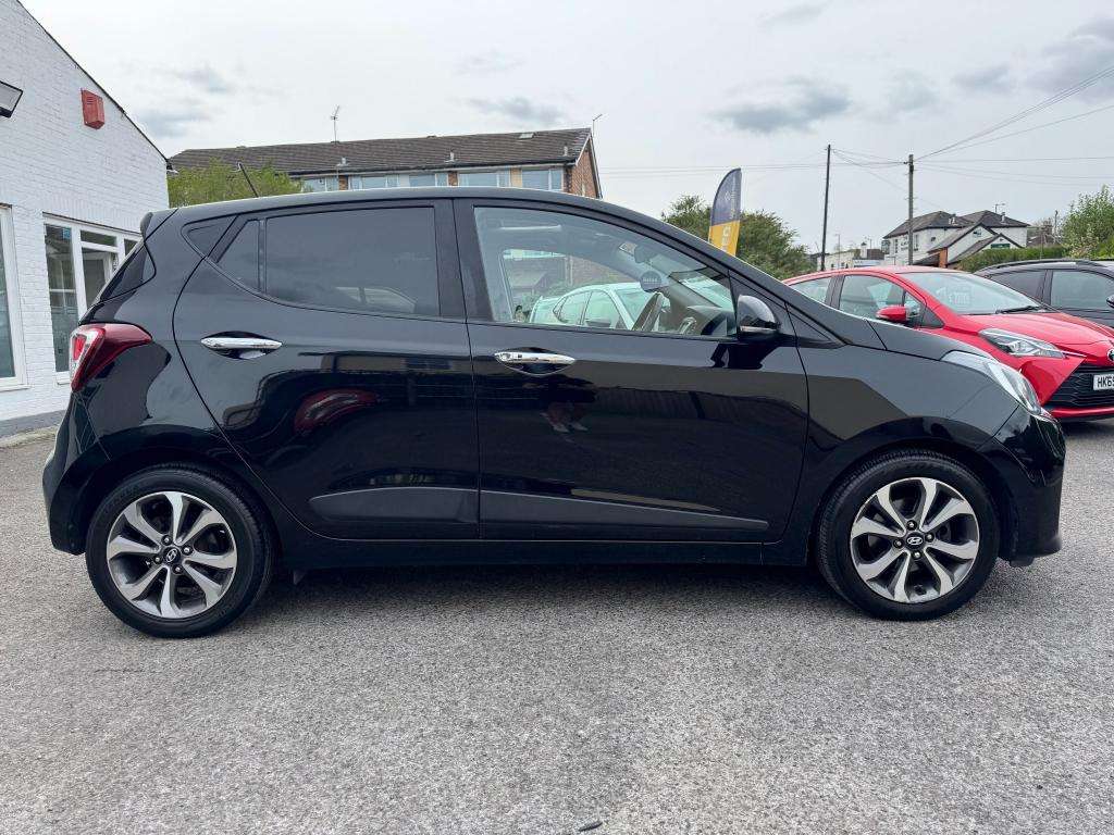 A 2018 HYUNDAI I10 1.2 Premium SE Hatchback 5dr Petrol Manual Euro 6 A 2018 HYUNDAI I10 1.2 Premium SE Hatchback 5dr Petrol Manual Euro 6