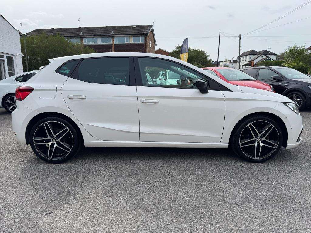 A 2018 SEAT IBIZA 1.0 TSI FR Hatchback 5dr Petrol Manual Euro 6 (s/s A 2018 SEAT IBIZA 1.0 TSI FR Hatchback 5dr Petrol Manual Euro 6 (s/s