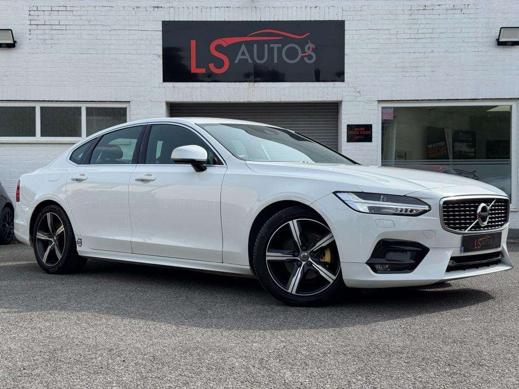 A 2018 VOLVO S90 2.0 D4 R-Design Saloon 4dr Diesel Auto Euro 6 (s/s A 2018 VOLVO S90 2.0 D4 R-Design Saloon 4dr Diesel Auto Euro 6 (s/s