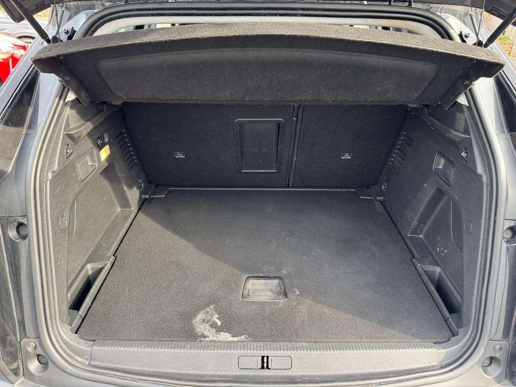 2019 PEUGEOT 3008 2019 PEUGEOT 3008