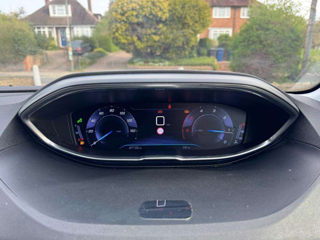 2019 PEUGEOT 3008 2019 PEUGEOT 3008