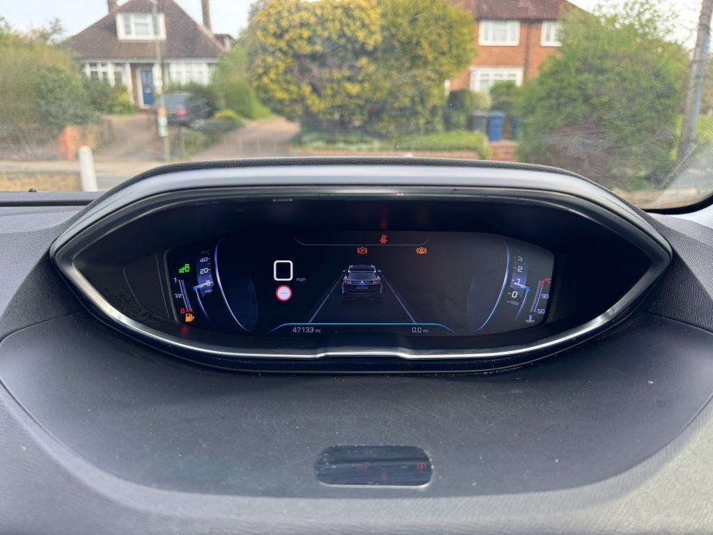 2019 PEUGEOT 3008 2019 PEUGEOT 3008