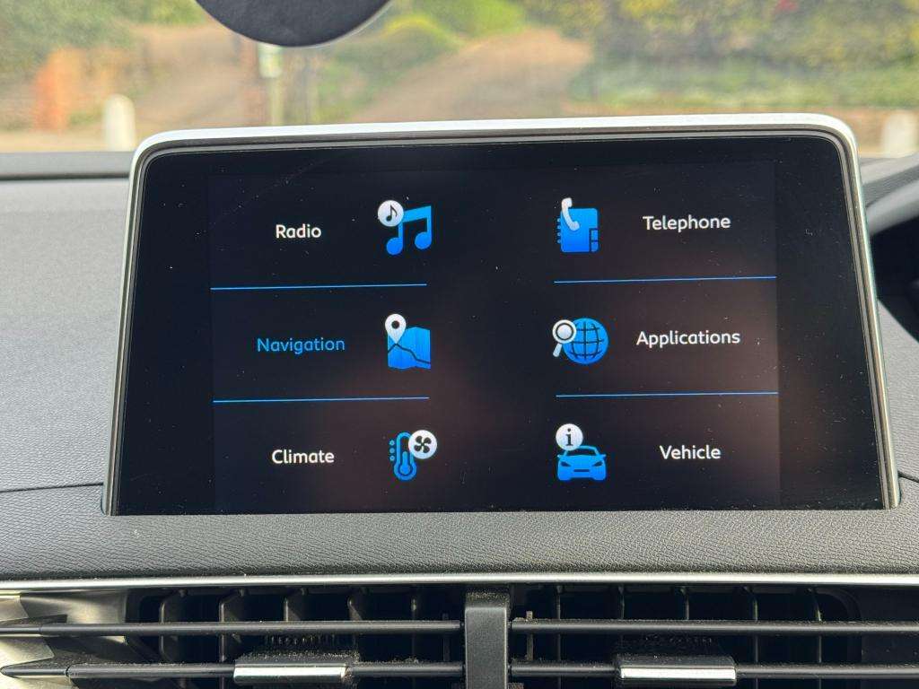 2019 PEUGEOT 3008 2019 PEUGEOT 3008
