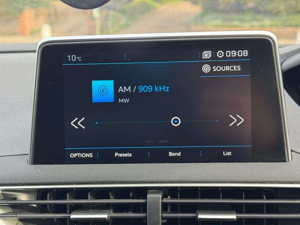 2019 PEUGEOT 3008 2019 PEUGEOT 3008