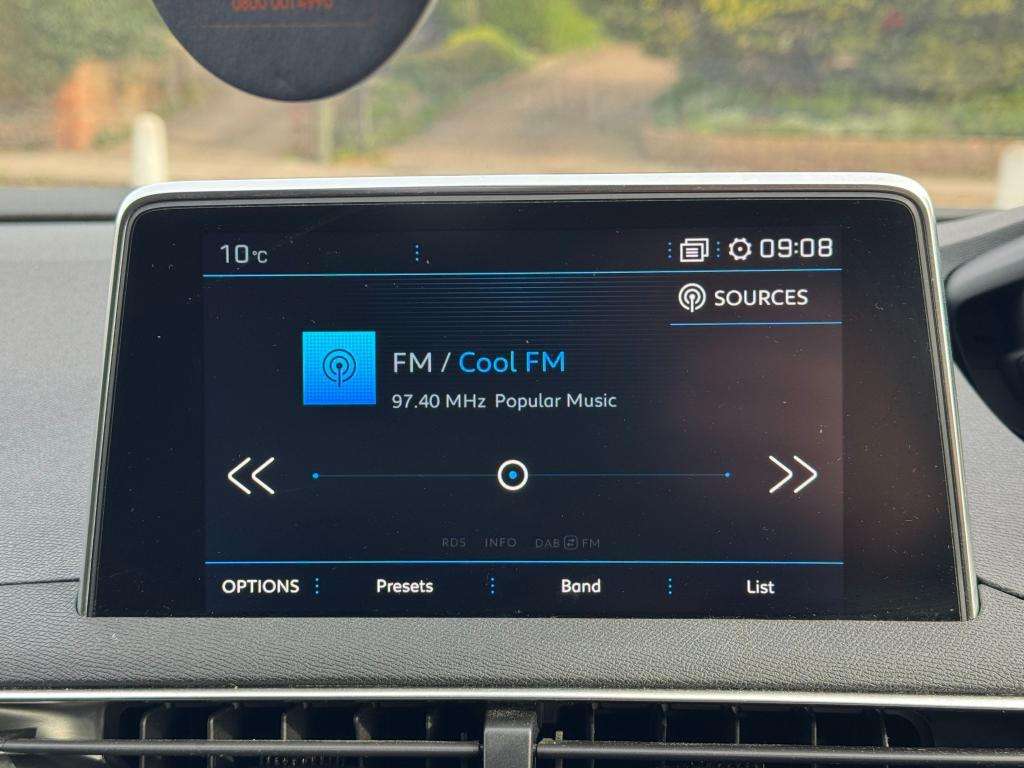 2019 PEUGEOT 3008 2019 PEUGEOT 3008