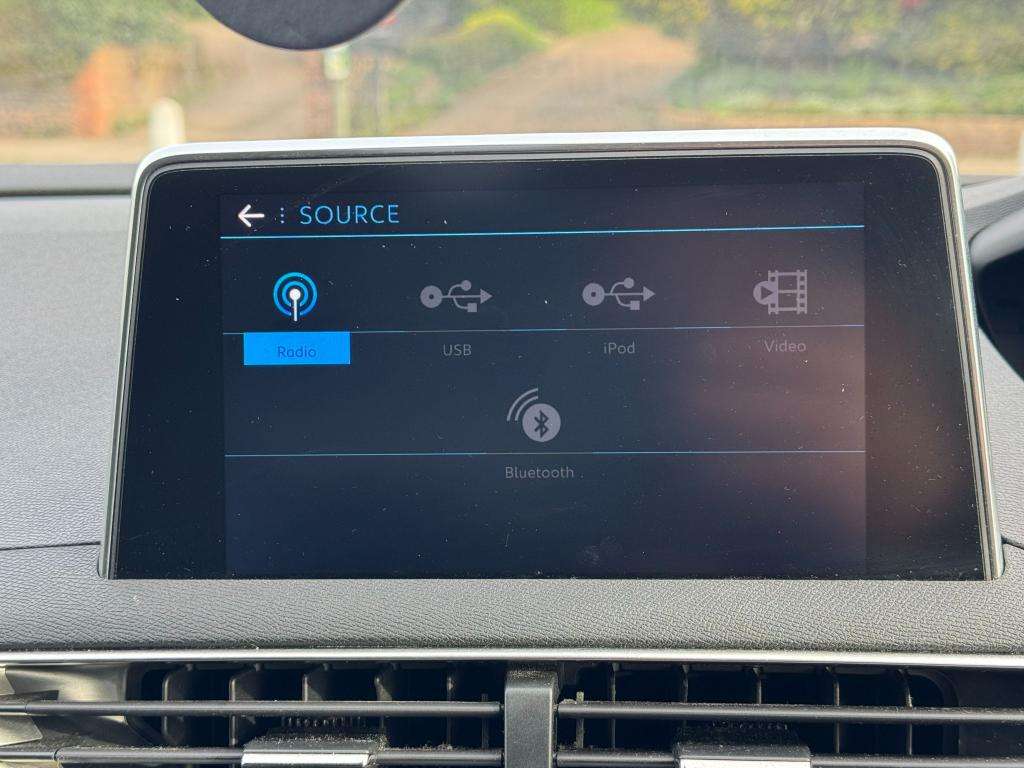 2019 PEUGEOT 3008 2019 PEUGEOT 3008
