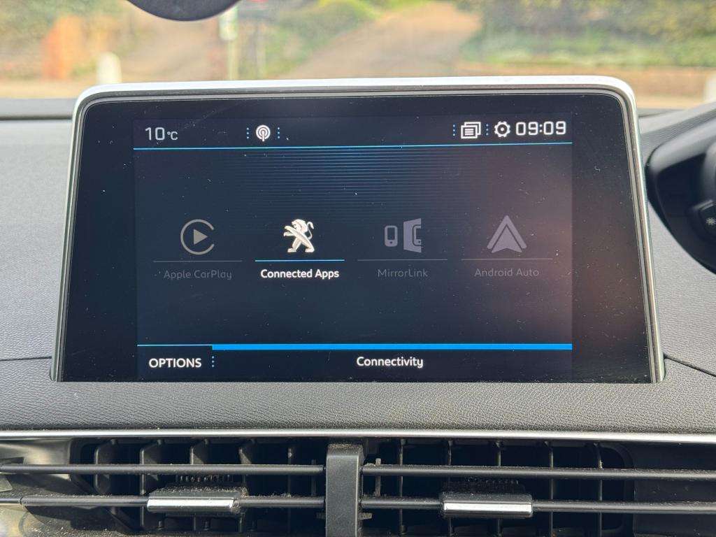 2019 PEUGEOT 3008 2019 PEUGEOT 3008
