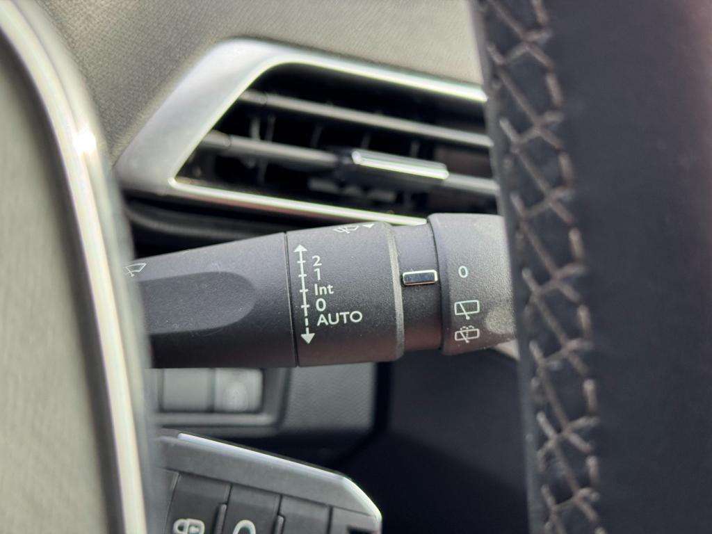 2019 PEUGEOT 3008 2019 PEUGEOT 3008
