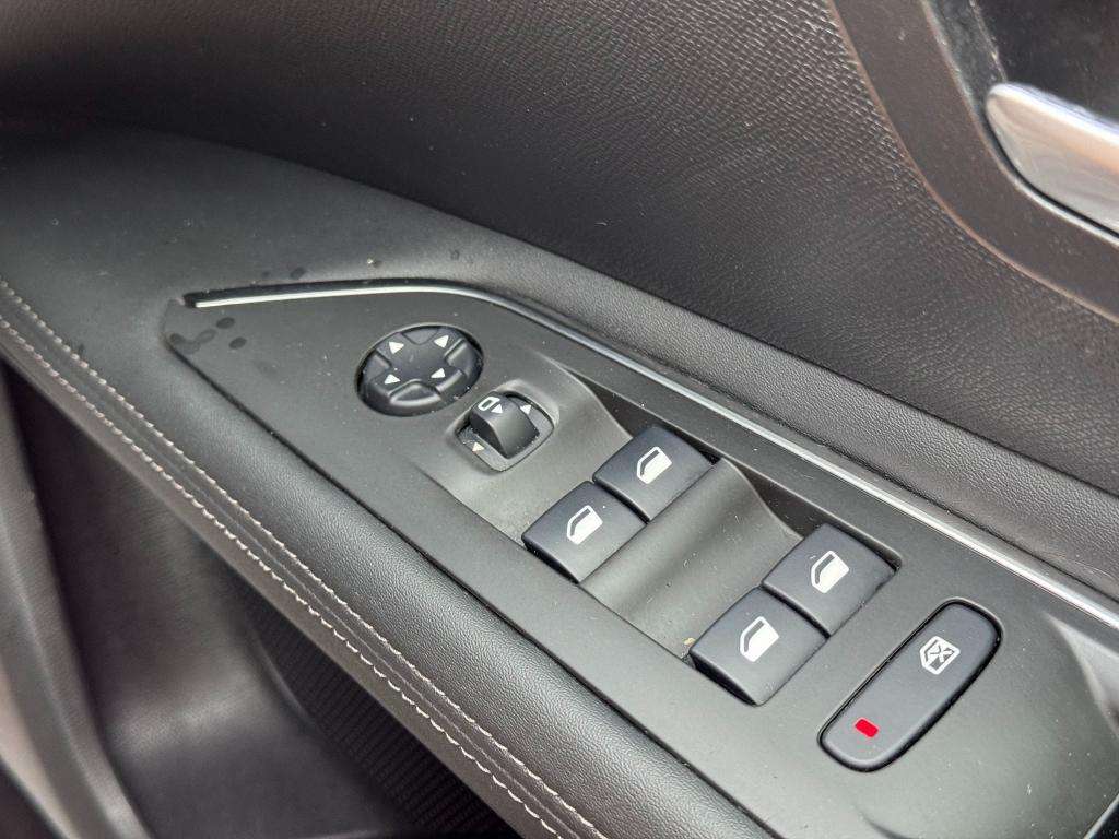 2019 PEUGEOT 3008 2019 PEUGEOT 3008