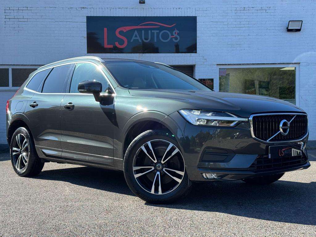 A 2017 VOLVO XC60 2.0 D4 Momentum Pro SUV 5dr Diesel Auto AWD Euro 6 A 2017 VOLVO XC60 2.0 D4 Momentum Pro SUV 5dr Diesel Auto AWD Euro 6