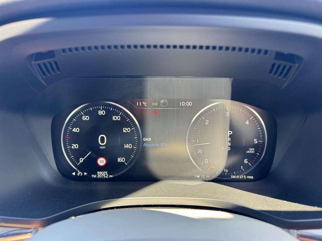 2017 VOLVO XC60 2017 VOLVO XC60