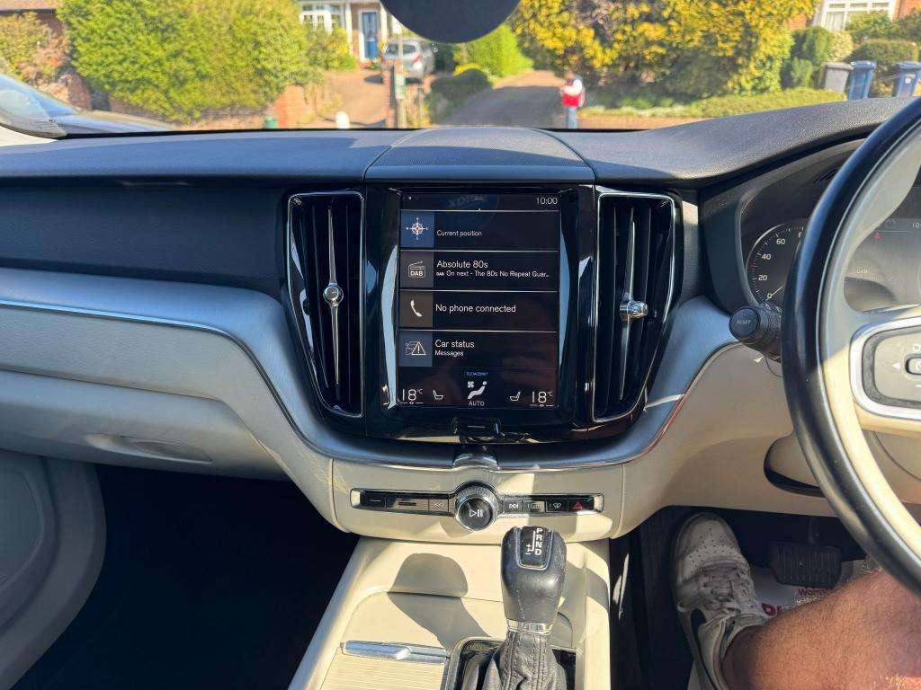 2017 VOLVO XC60 2017 VOLVO XC60