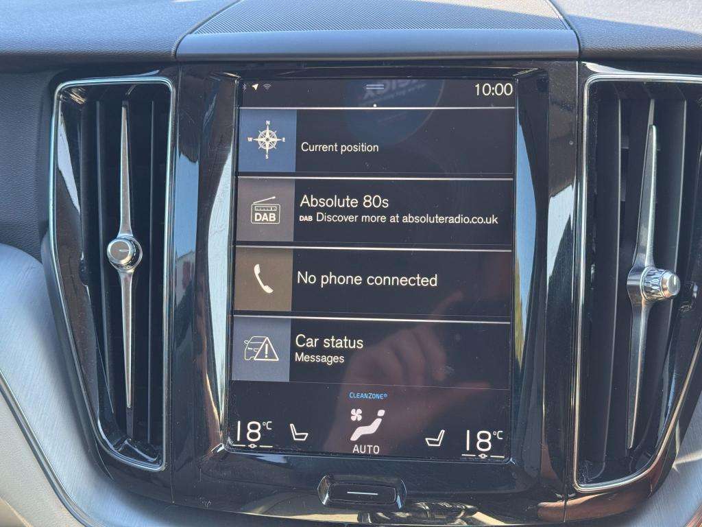 2017 VOLVO XC60 2017 VOLVO XC60