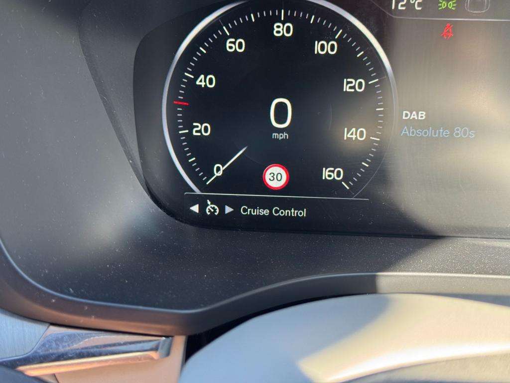 2017 VOLVO XC60 2017 VOLVO XC60