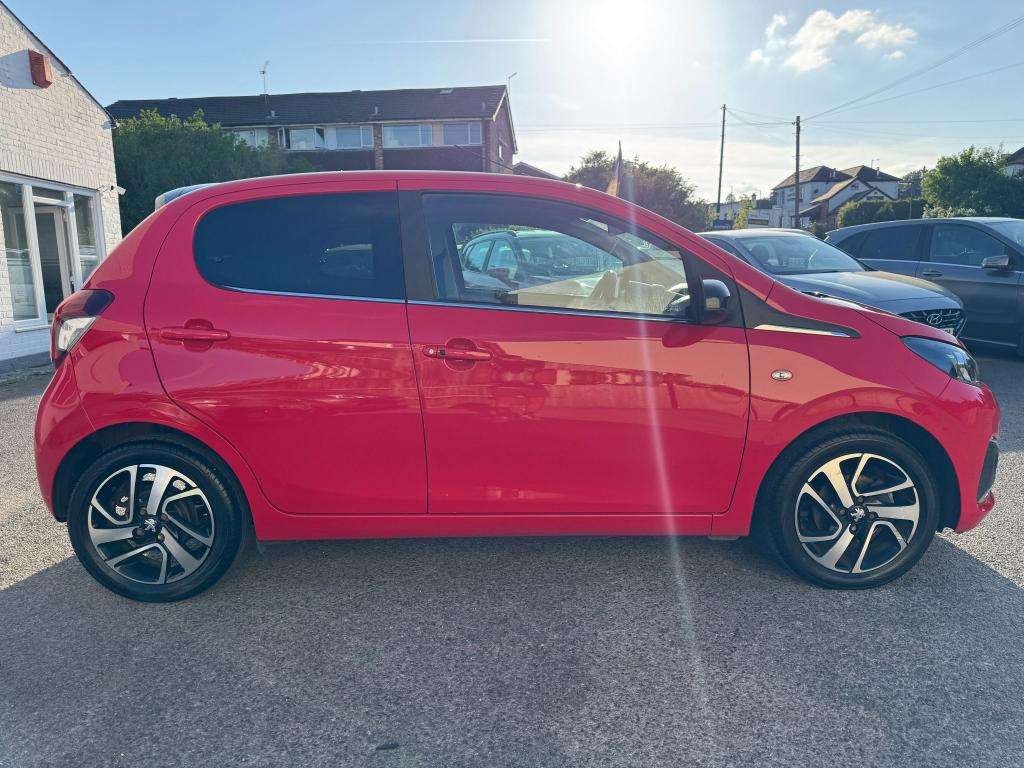 A 2020 PEUGEOT 108 1.0 Allure Hatchback 5dr Petrol Manual Euro 6 (s/s A 2020 PEUGEOT 108 1.0 Allure Hatchback 5dr Petrol Manual Euro 6 (s/s