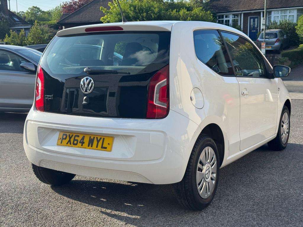 A 2014 VOLKSWAGEN UP! 1.0 Move up! Hatchback 3dr Petrol Manual Euro 5 (6 A 2014 VOLKSWAGEN UP! 1.0 Move up! Hatchback 3dr Petrol Manual Euro 5 (6
