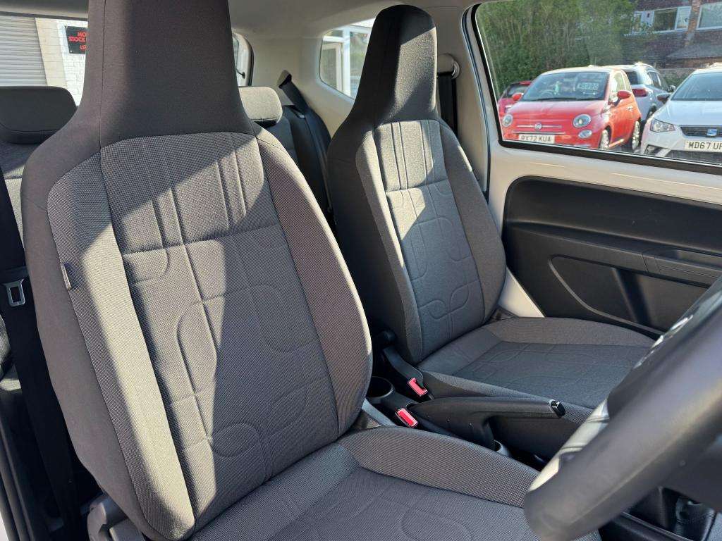 2014 VOLKSWAGEN UP! 2014 VOLKSWAGEN UP!