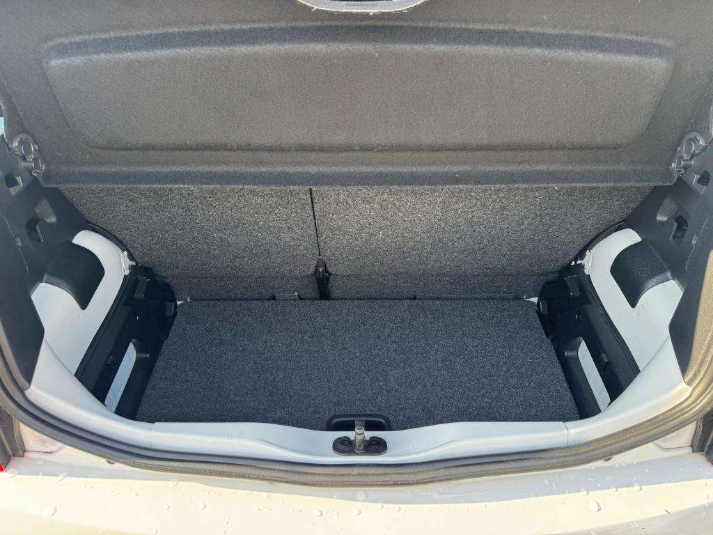 2014 VOLKSWAGEN UP! 2014 VOLKSWAGEN UP!
