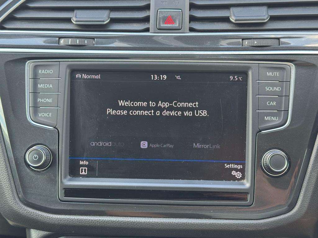 2016 VOLKSWAGEN TIGUAN 2016 VOLKSWAGEN TIGUAN