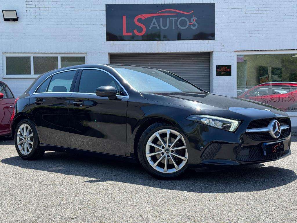 A 2018 MERCEDES-BENZ A CLASS 1.5 A180d Sport Hatchback 5dr Diesel 7G-DCT Euro 6 A 2018 MERCEDES-BENZ A CLASS 1.5 A180d Sport Hatchback 5dr Diesel 7G-DCT Euro 6
