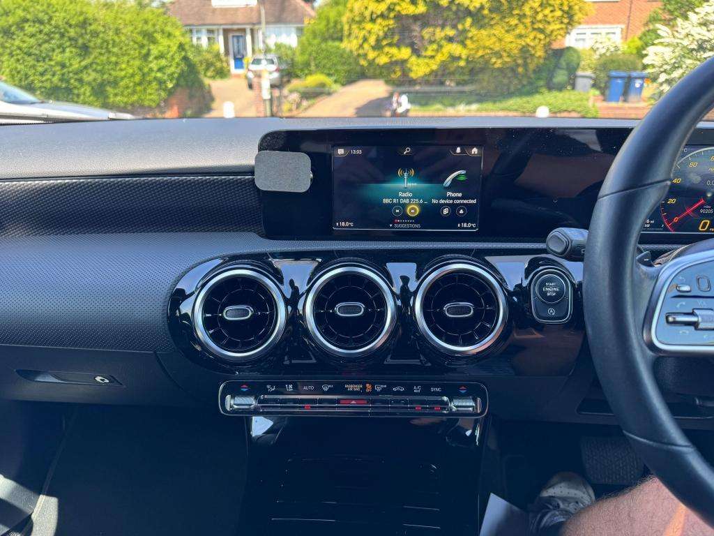 2018 MERCEDES-BENZ A CLASS 2018 MERCEDES-BENZ A CLASS