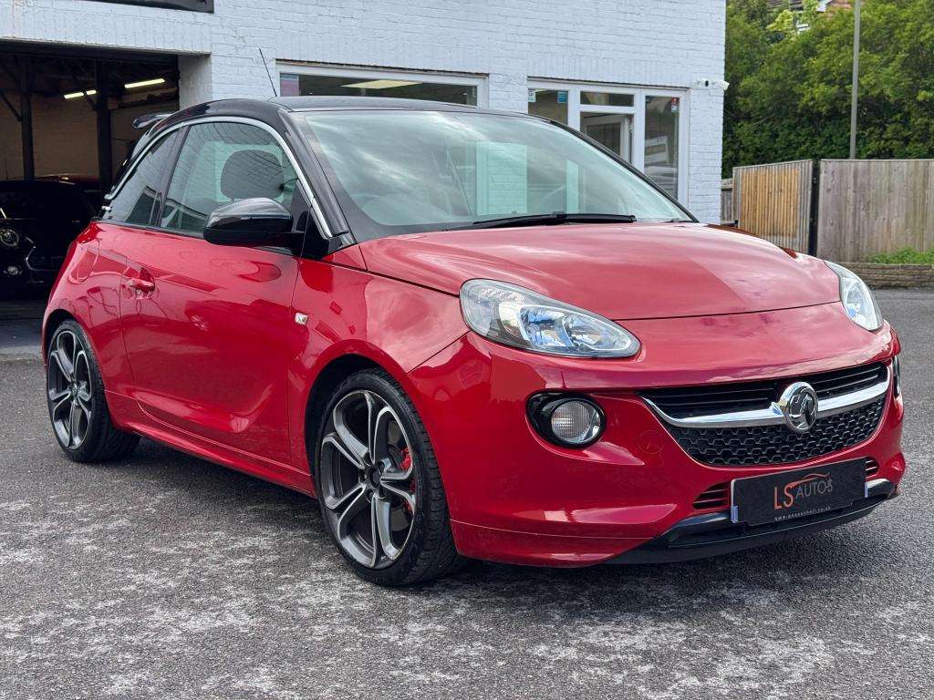 A 2018 VAUXHALL ADAM 1.4i Turbo S Hatchback 3dr Petrol Manual Euro 6 (s A 2018 VAUXHALL ADAM 1.4i Turbo S Hatchback 3dr Petrol Manual Euro 6 (s