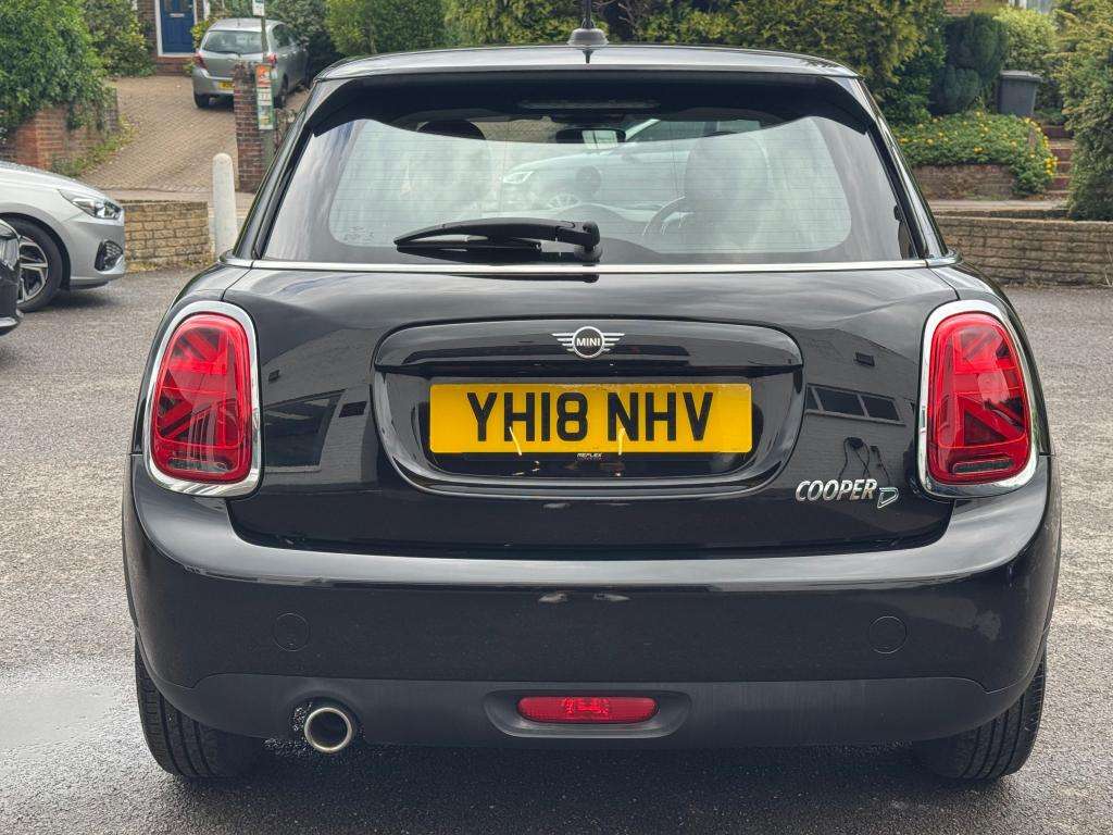 2018 MINI HATCH 2018 MINI HATCH