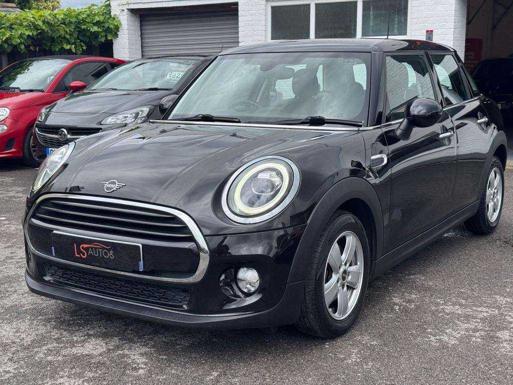2018 MINI HATCH 2018 MINI HATCH