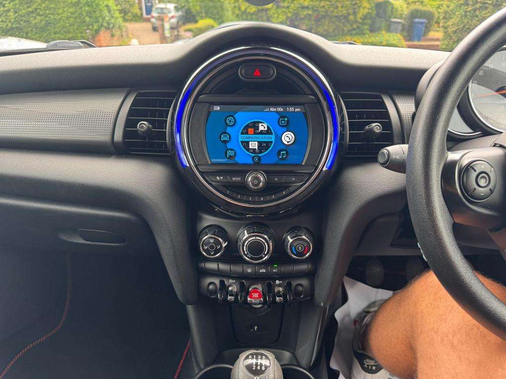 2018 MINI HATCH 2018 MINI HATCH