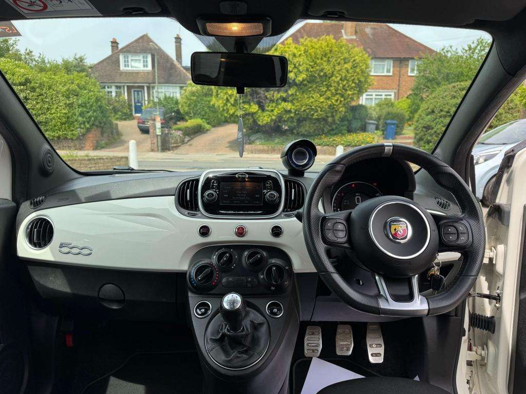 2019 ABARTH 595 2019 ABARTH 595