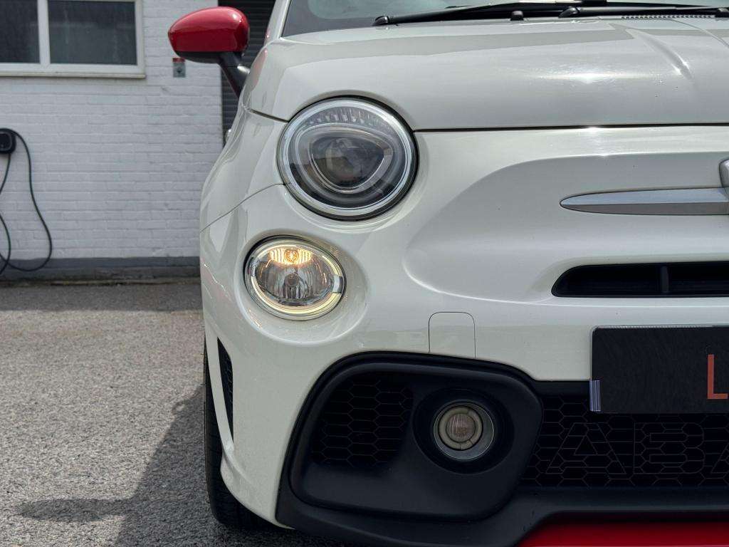 2019 ABARTH 595 2019 ABARTH 595