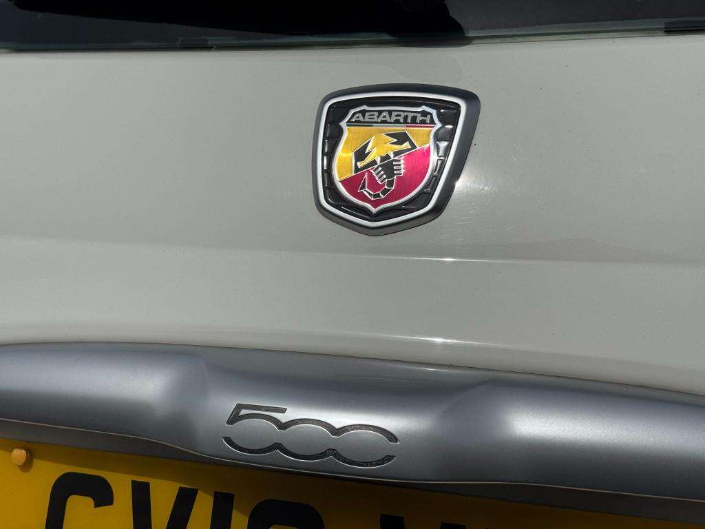 2019 ABARTH 595 2019 ABARTH 595