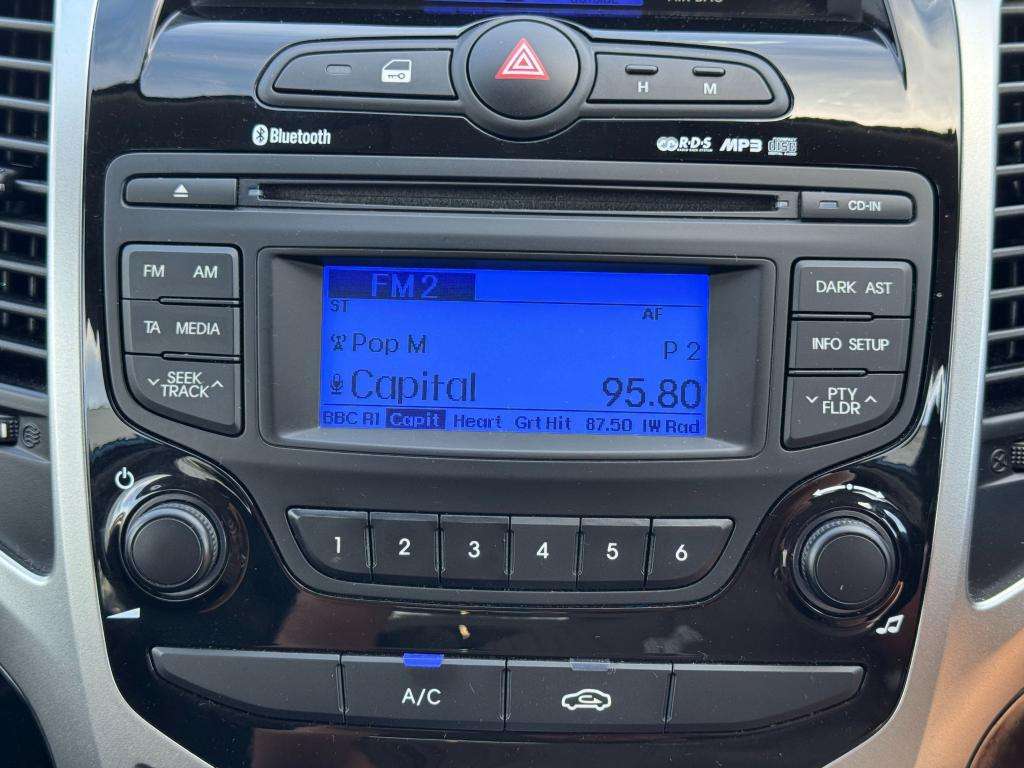 2015 HYUNDAI IX20 2015 HYUNDAI IX20