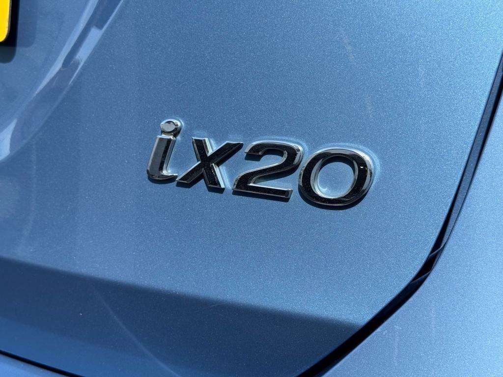 2015 HYUNDAI IX20 2015 HYUNDAI IX20