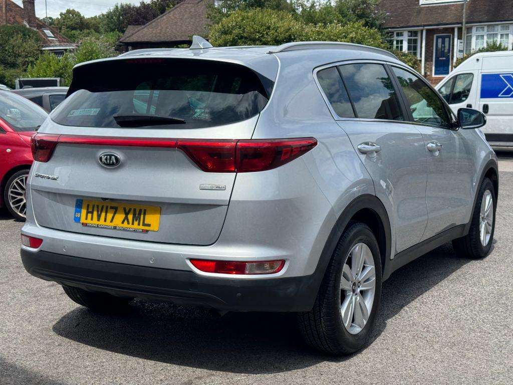 A 2017 KIA SPORTAGE 1.7 CRDi 2 SUV 5dr Diesel Manual Euro 6 (s/s) (114 A 2017 KIA SPORTAGE 1.7 CRDi 2 SUV 5dr Diesel Manual Euro 6 (s/s) (114
