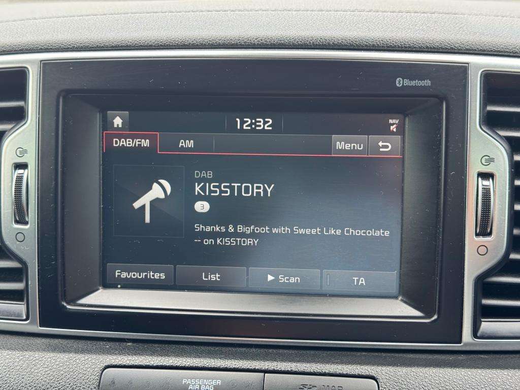 2017 KIA SPORTAGE 2017 KIA SPORTAGE