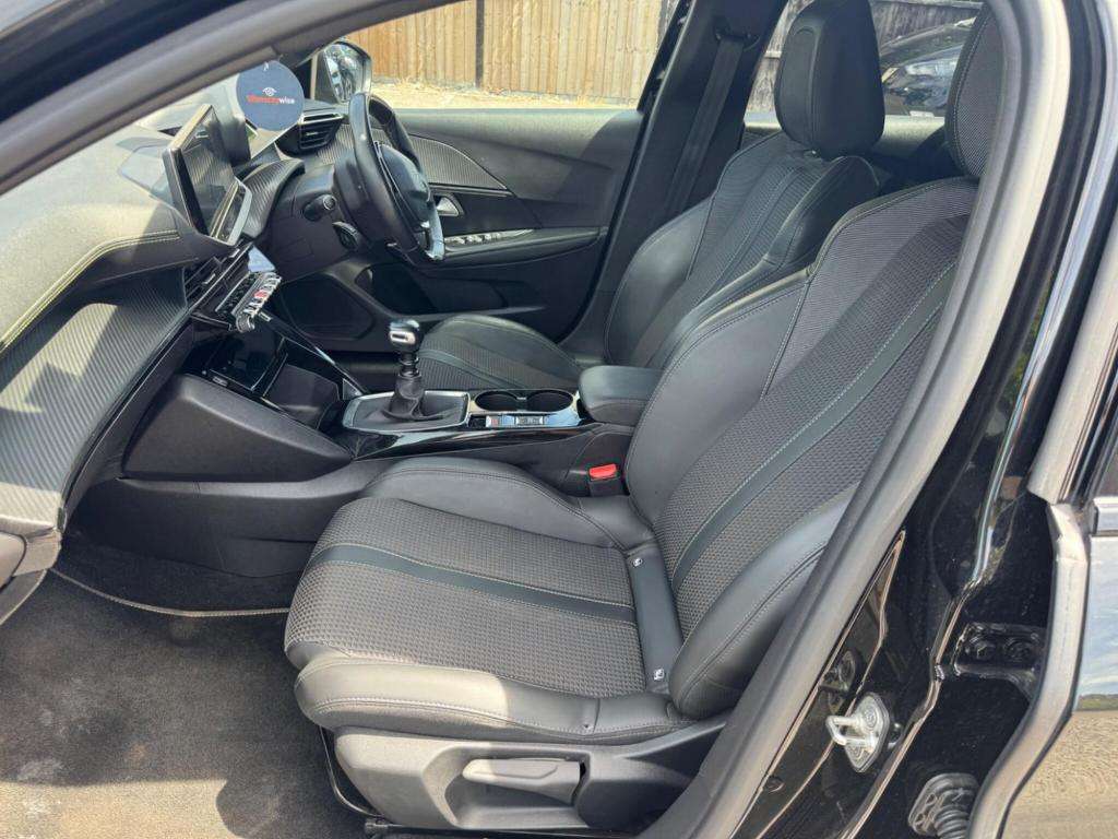 2022 PEUGEOT 208 2022 PEUGEOT 208