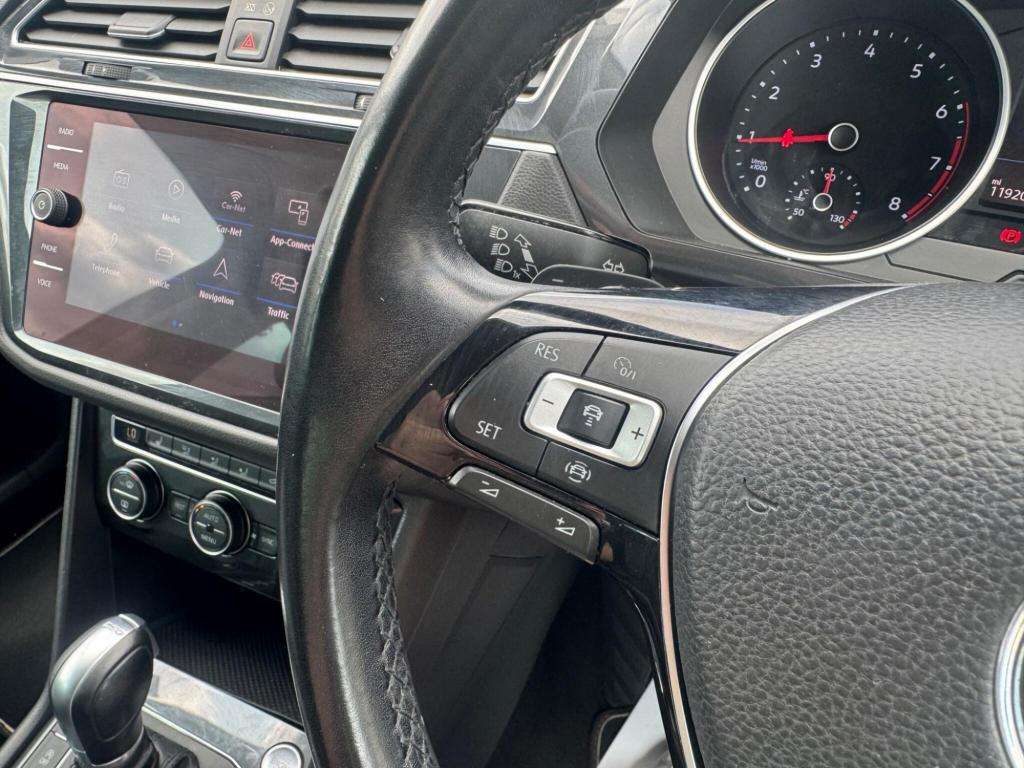 2019 VOLKSWAGEN TIGUAN 2019 VOLKSWAGEN TIGUAN