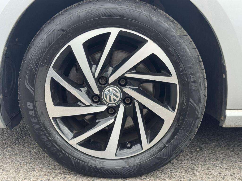 2019 VOLKSWAGEN GOLF 2019 VOLKSWAGEN GOLF